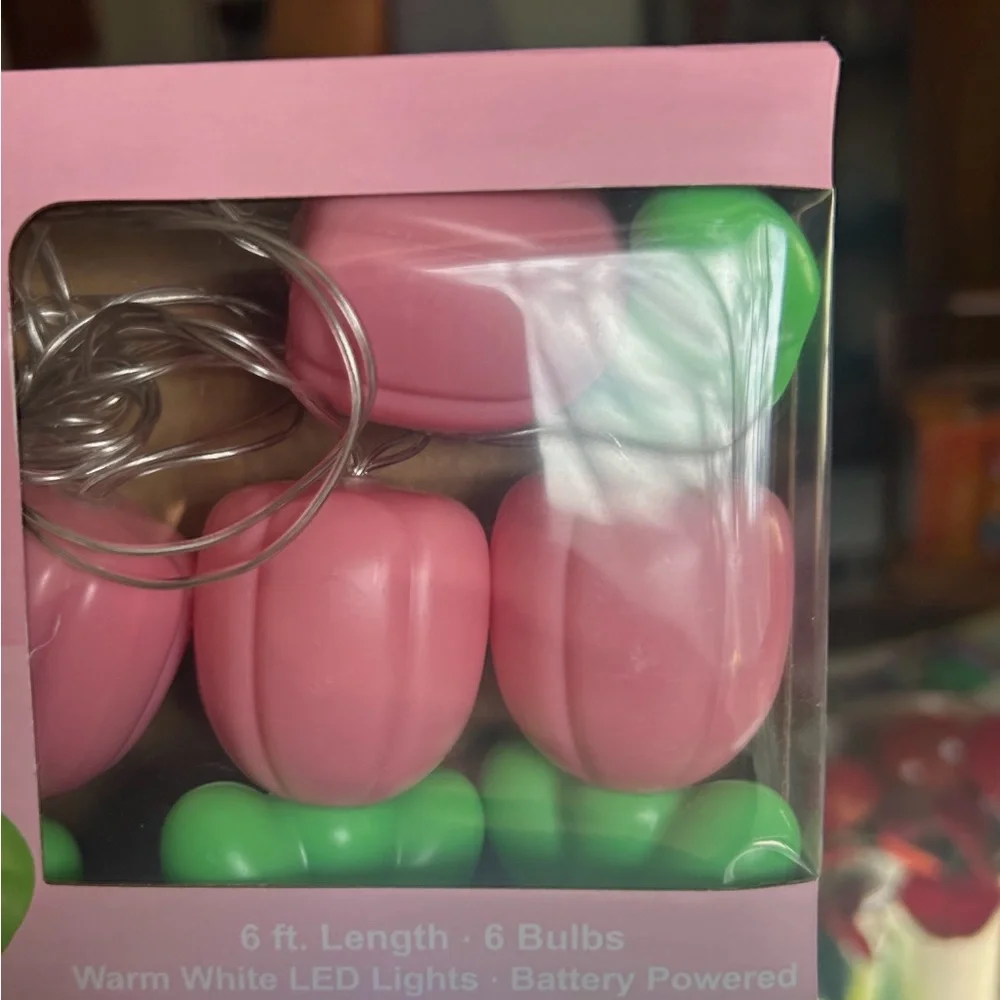 Pink Spring Tulip Flower Shaped String Lights 6ft Battery Operated Indoor Use